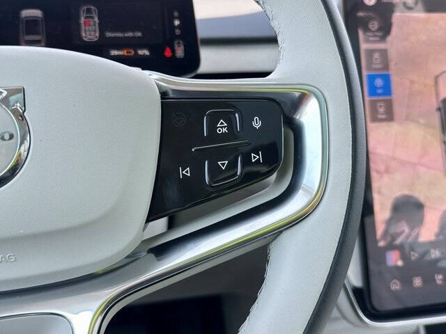 2025 Volvo EX90 Twin Plus 7P