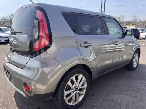2018 Kia Soul +