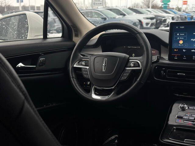 2022 Lincoln Nautilus Standard