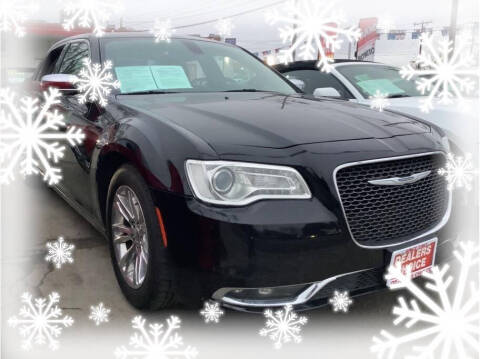 2017 Chrysler 300 for sale at Dealers Choice Inc in Farmersville CA