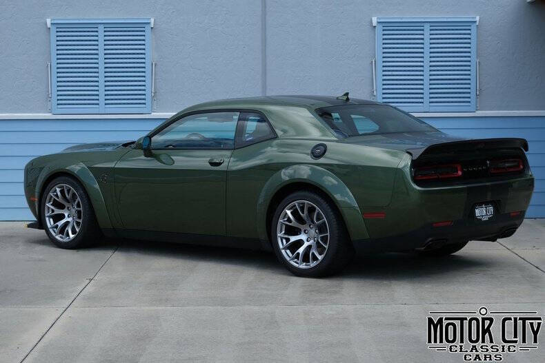 2022 Dodge Challenger