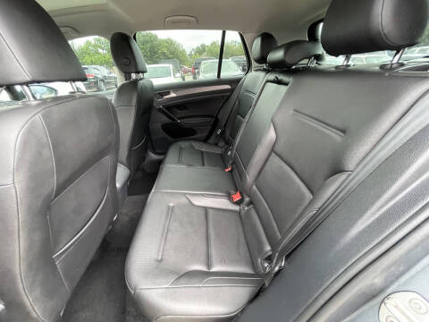 2020 Volkswagen Golf TSI