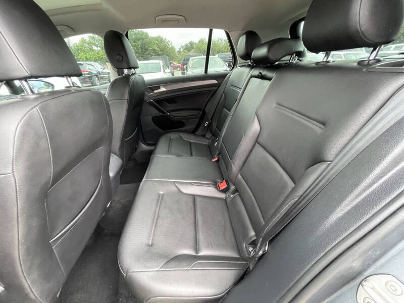 2020 Volkswagen Golf TSI