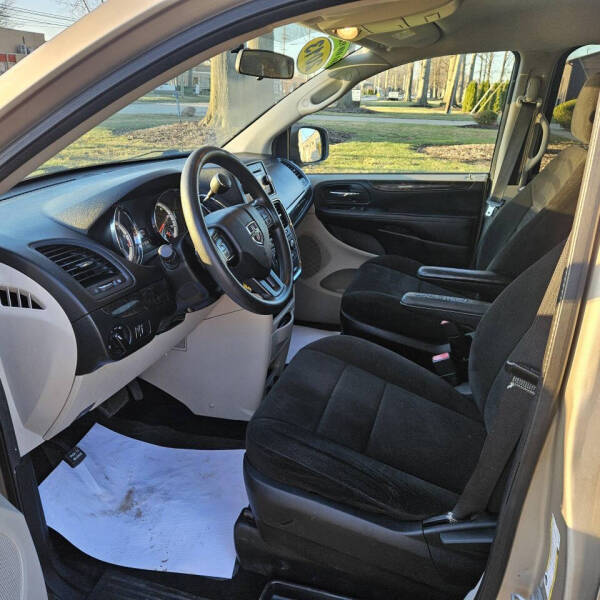 2013 Dodge Grand Caravan SE