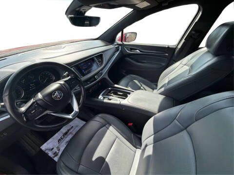 2022 Buick Enclave Essence