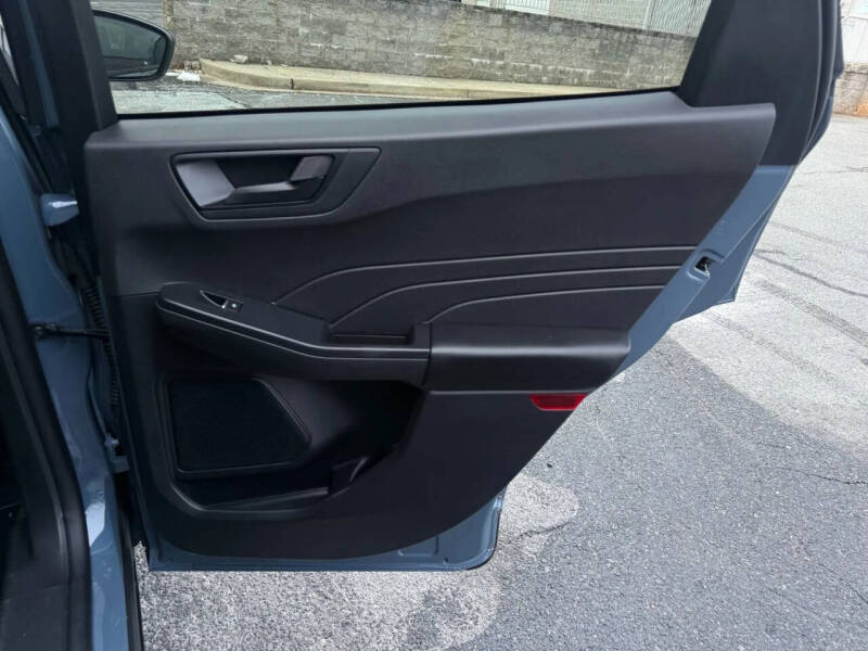 2025 Ford Escape Active