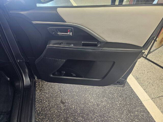 2015 Mazda MAZDA5 Sport