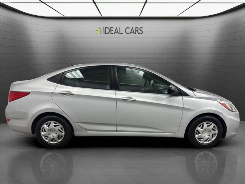 2017 Hyundai Accent