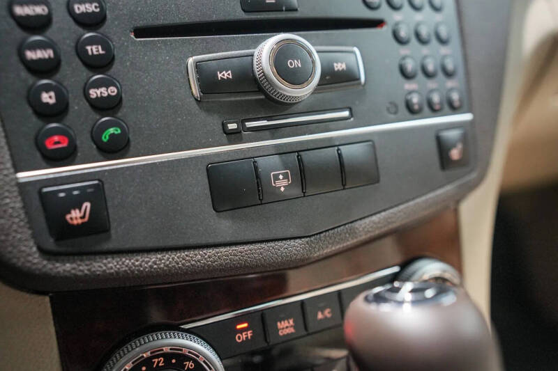 2011 Mercedes-Benz C-Class