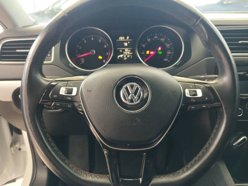 2015 Volkswagen Jetta SE