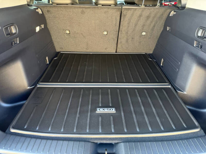2024 Mazda CX-50 2.5 S Premium