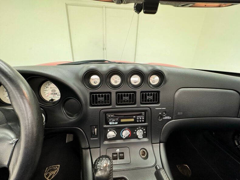 1998 Dodge Viper RT/10