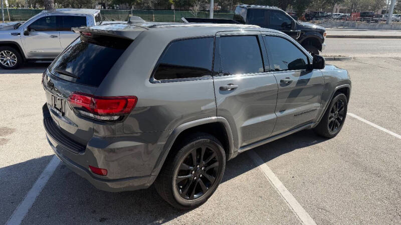 2020 Jeep Grand Cherokee Altitude