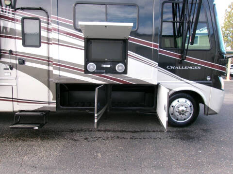 2013 Thor Motor Coach Challenger 37kt