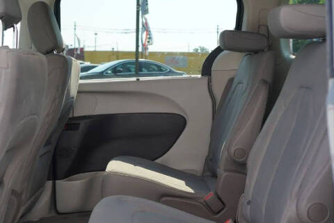 2020 Chrysler Pacifica Touring