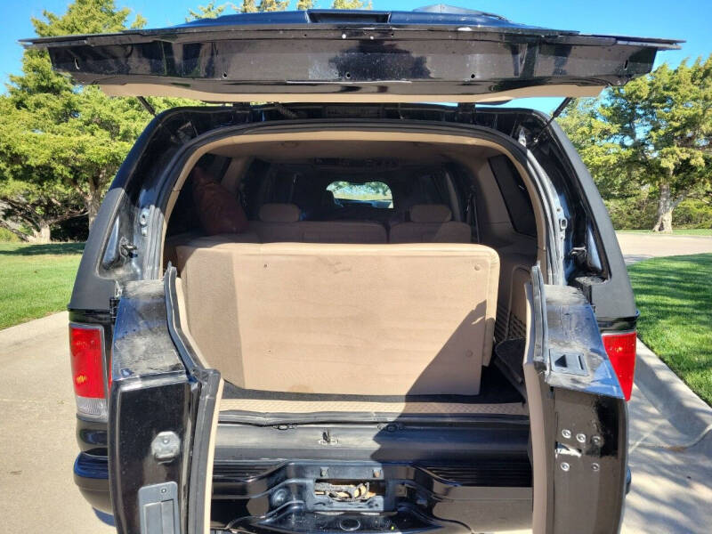 2002 Ford Excursion XLT