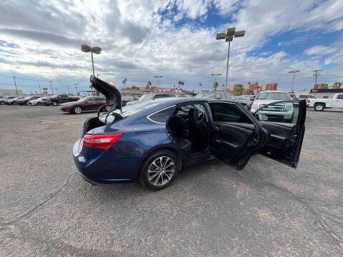2017 Toyota Avalon XLE