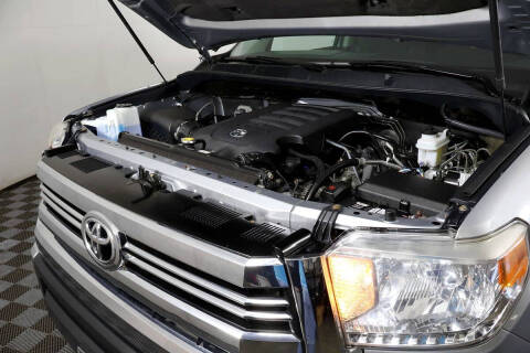 2017 Toyota Tundra SR5