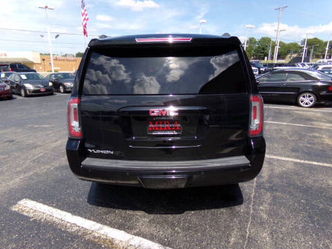2015 GMC Yukon SLT