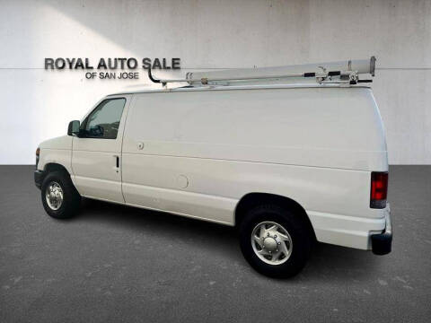 2010 Ford E-Series E-250