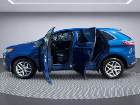 2022 Ford Edge SEL