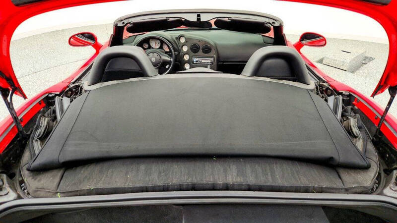 2004 Dodge Viper SRT-10