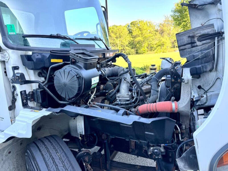 2019 Hino 338