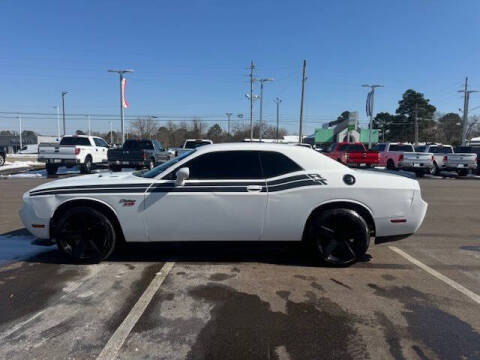 2011 Dodge Challenger R/T Plus