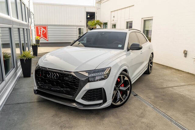 2023 Audi RS Q8 46