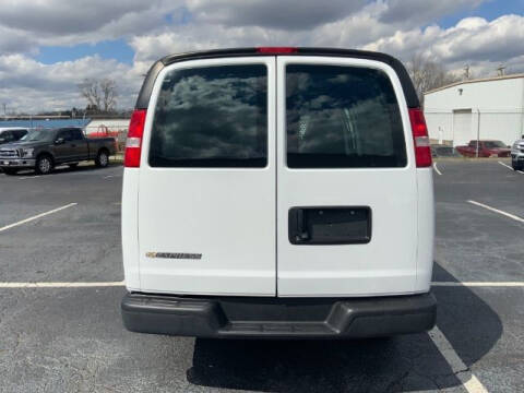 2019 Chevrolet Express 2500