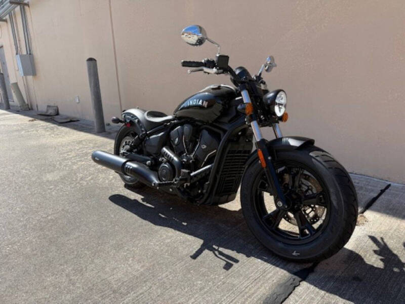 2025 Indian Scout Sixty Bobber Black