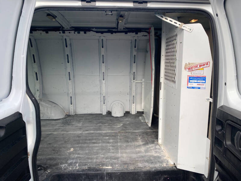 2019 Chevrolet Express 2500