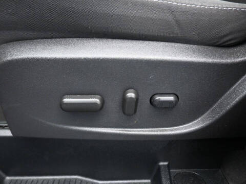 2017 Ford C-MAX Hybrid SE