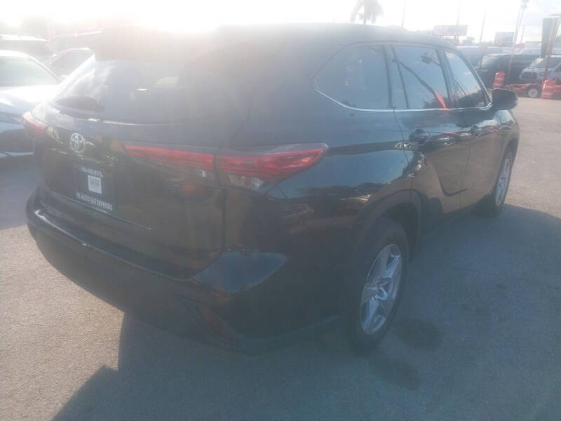 2021 Toyota Highlander L