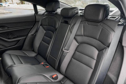 2023 Porsche Taycan Turbo