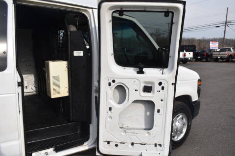 2011 Ford E-Series E-250