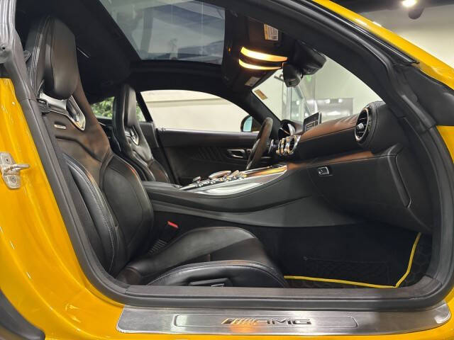 2016 Mercedes-Benz AMG GT S