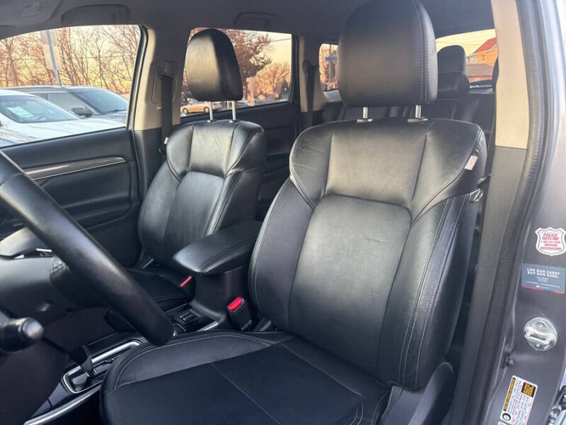 2020 Mitsubishi Outlander SEL
