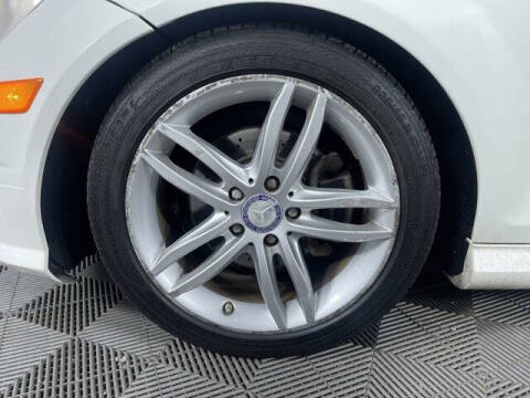 2012 Mercedes-Benz C-Class C 300 Luxury 4MATIC