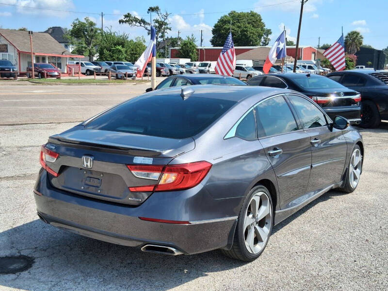2018 Honda Accord Touring