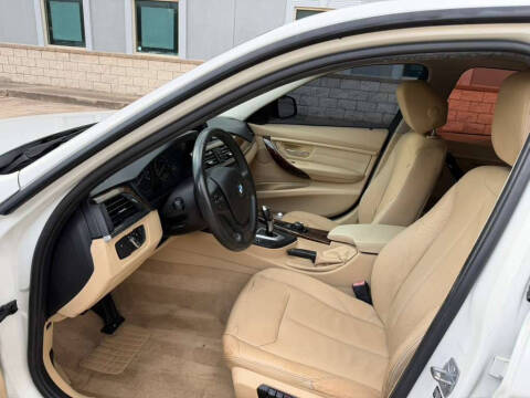 2014 BMW 3 Series 320i xDrive