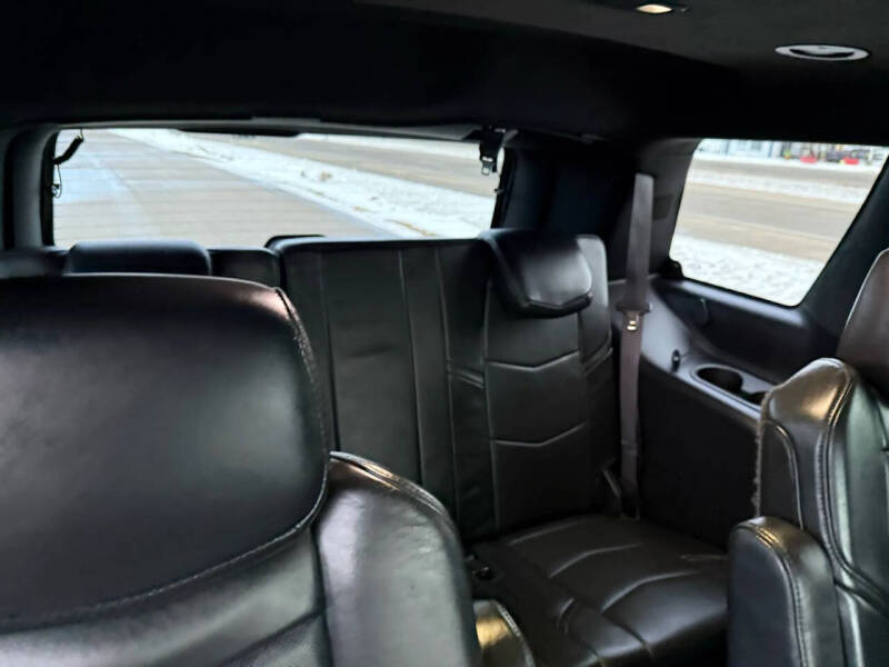 2015 Cadillac Escalade Platinum