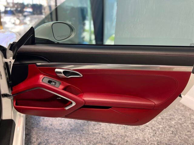 2019 Porsche 718 Cayman