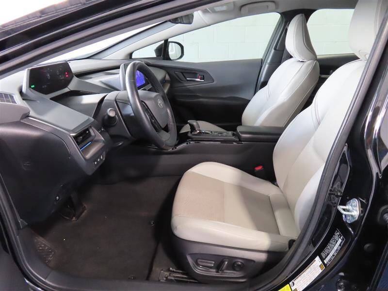 2023 Toyota Prius XLE