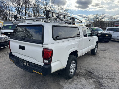 2021 Toyota Tacoma SR