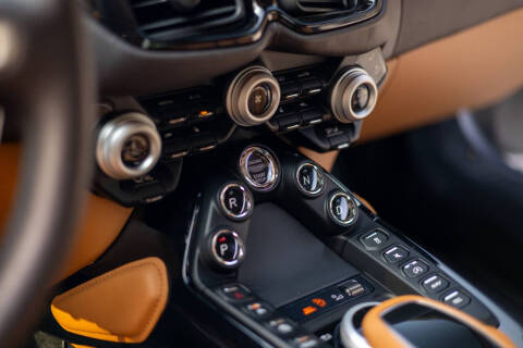 2023 Aston Martin Vantage