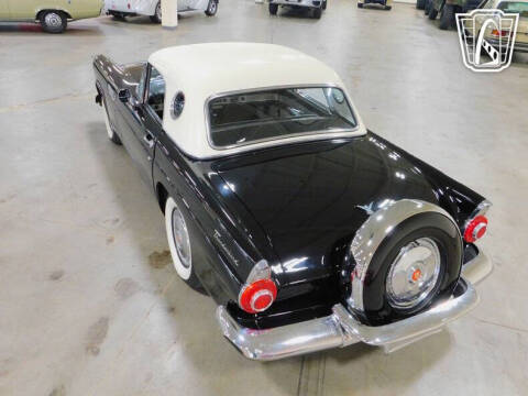 1956 Ford Thunderbird