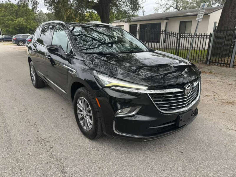 2022 Buick Enclave Premium