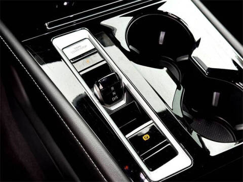 2024 Volkswagen Atlas SE