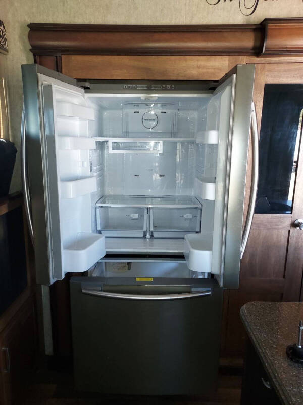 2017 Keystone RV Montana Mo3791rd17